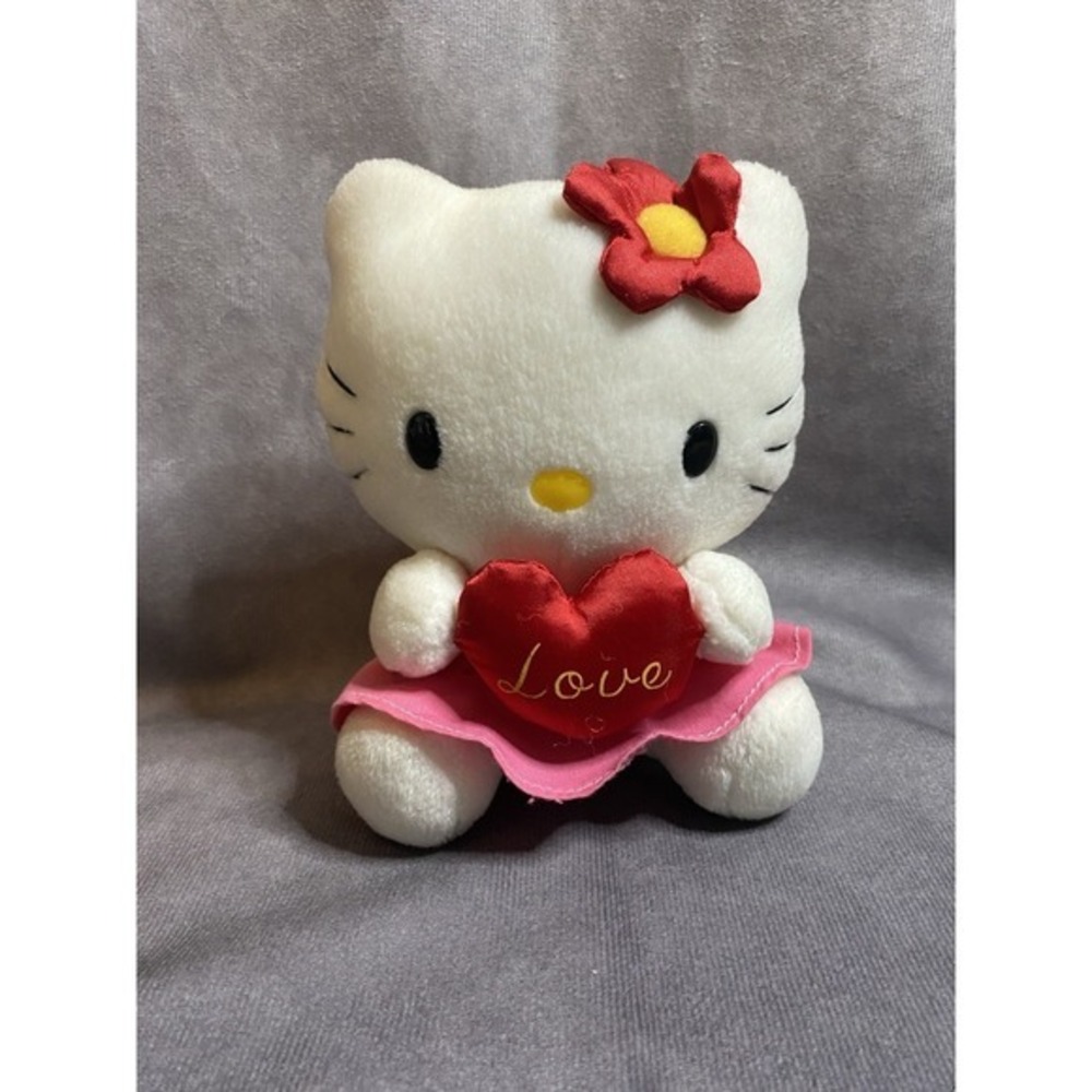 Vintage 1991 Hello Kitty Plush Heart Sanrio Valentine Love Stuffed Animal 6"